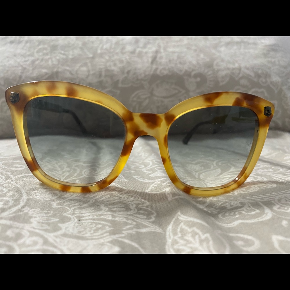 Gucci Havana sunglasses
